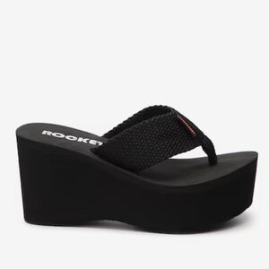 Rocketdog platform black sandals